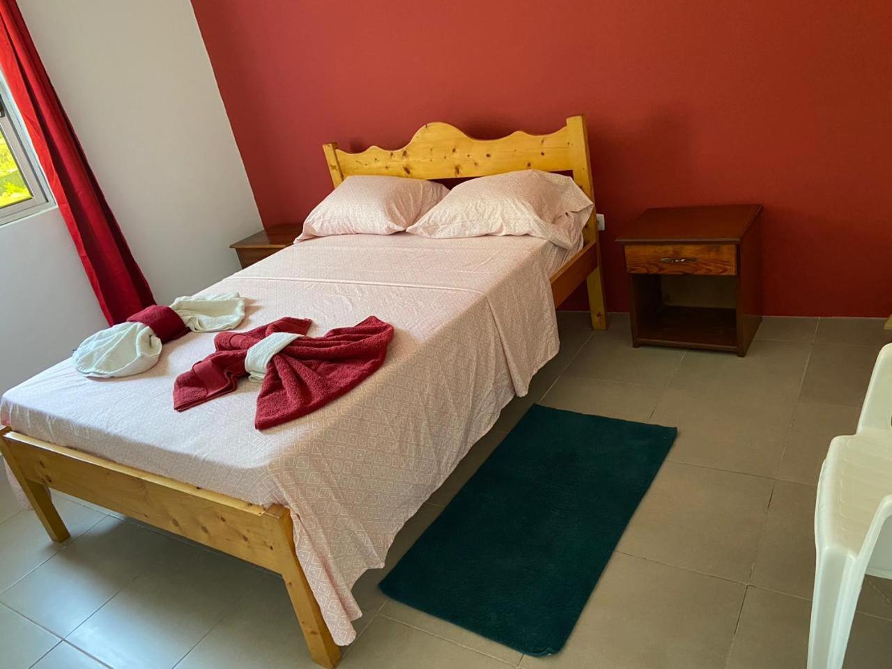 Casa Ze & Sonia Bed & Breakfast Portela Luaran gambar
